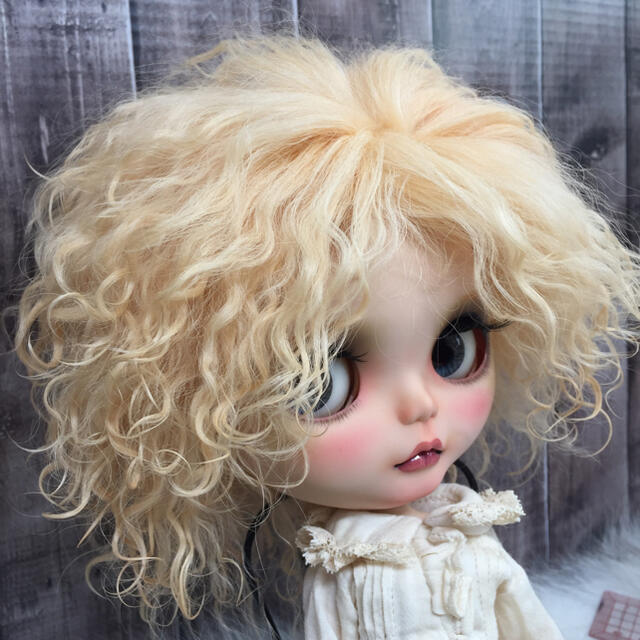 blythe_w-165コーラルオレンジ✨チベットラムフルスキンウィッグ