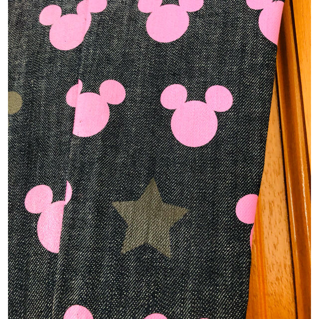 Disney(ディズニー)の【値下げしました】ディズニー D24 デニム レディースのパンツ(デニム/ジーンズ)の商品写真