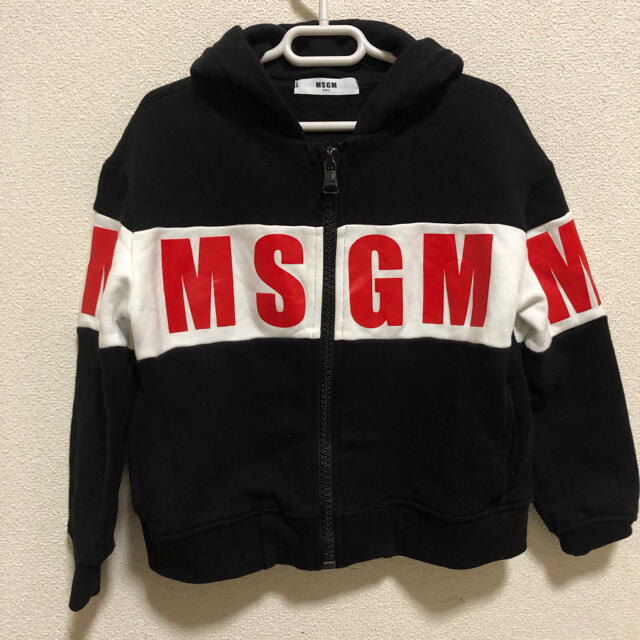 MSGM(エムエスジイエム)のMSGM キッズパーカー キッズ/ベビー/マタニティのキッズ服男の子用(90cm~)(ジャケット/上着)の商品写真