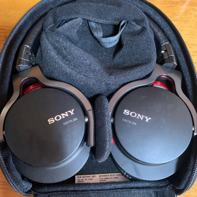 SONYのヘッドホン