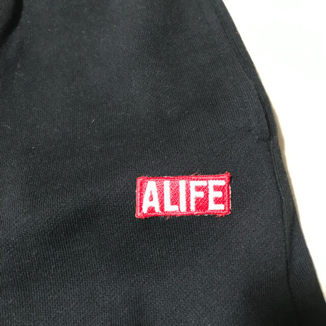 ALIFE(エーライフ)のALIFE スウェットパンツ エーライフ スウェット メンズのパンツ(その他)の商品写真