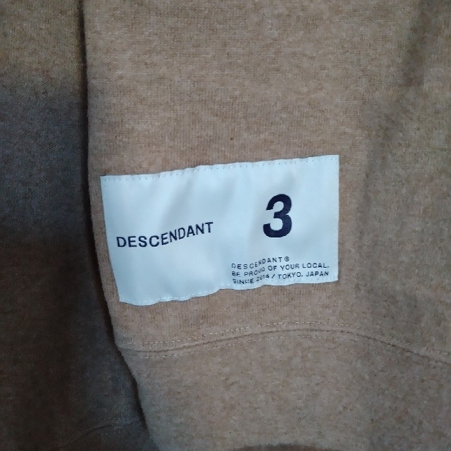 W)taps(ダブルタップス)のDESCENDANT TURTOISE MOCK NECK LS  BEIGE  メンズのトップス(Tシャツ/カットソー(七分/長袖))の商品写真