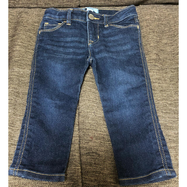 babyGAP(ベビーギャップ)のbaby gap ジーンズ　90cm キッズ/ベビー/マタニティのキッズ服男の子用(90cm~)(パンツ/スパッツ)の商品写真