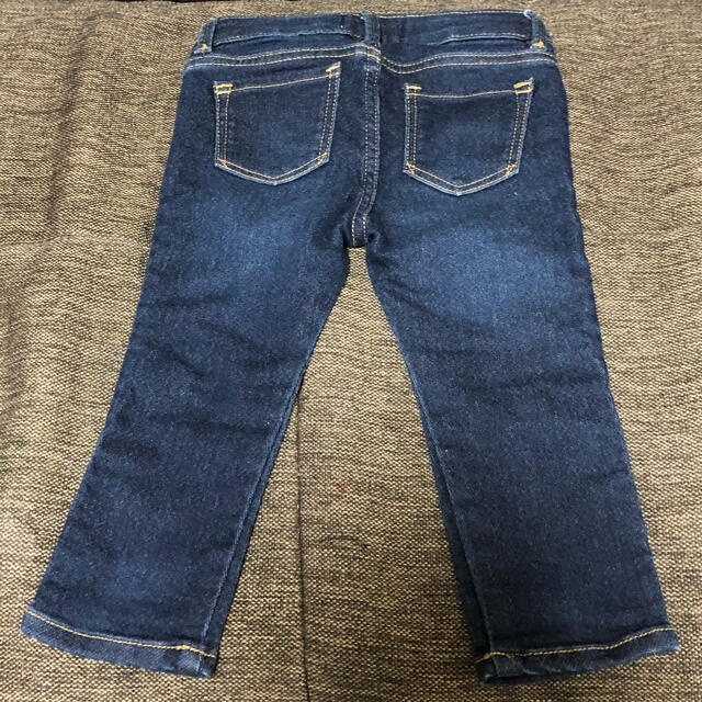 babyGAP(ベビーギャップ)のbaby gap ジーンズ　90cm キッズ/ベビー/マタニティのキッズ服男の子用(90cm~)(パンツ/スパッツ)の商品写真