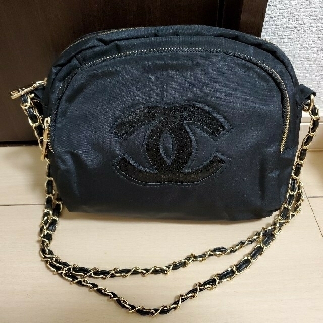 CHANEL(シャネル)のシャネル ノベルティバッグ レディースのバッグ(ハンドバッグ)の商品写真