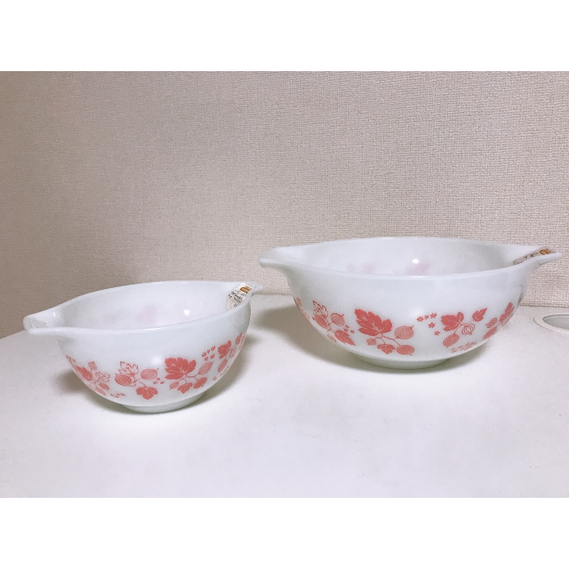 Pyrex(パイレックス)の【貴重】パイレックス　ボウル2点セット インテリア/住まい/日用品のキッチン/食器(食器)の商品写真