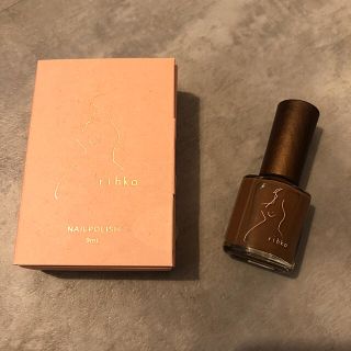 コスメキッチン(Cosme Kitchen)のrihka ネイルポリッシュ　chai tea(マニキュア)