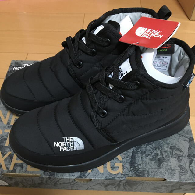 THE NORTH FACE(ザノースフェイス)のノースフェイス　トラクションライトVチャッカブーツ レディースの靴/シューズ(ブーツ)の商品写真