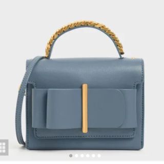 チャールズアンドキース(Charles and Keith)のCharles&Keith ボウディテールバッグ ブルー(ハンドバッグ)