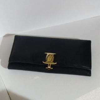 サルヴァトーレフェラガモ(Salvatore Ferragamo)の【エルモ様専用】フェラガモ 長財布(財布)