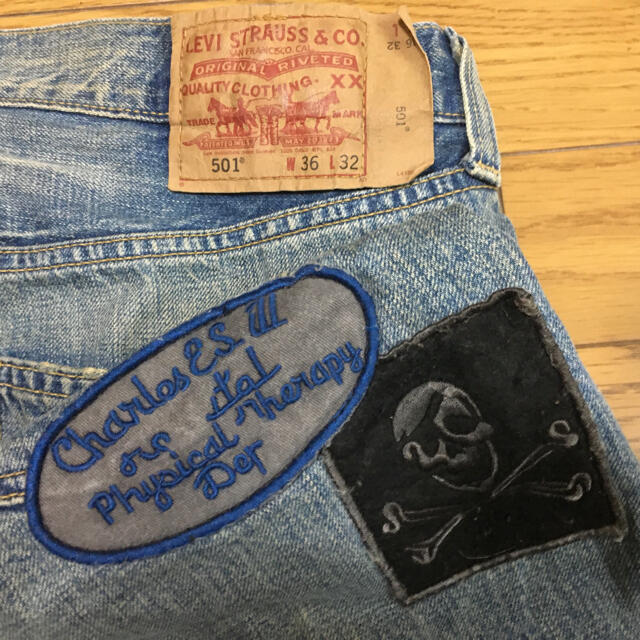 中古リーバイス501 ザ ジャーニーW36L32ワッペン虎ペンキ加工