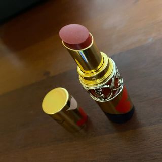 イヴサンローランボーテ(Yves Saint Laurent Beaute)のイヴ・サンローラン ルージュ ヴォリュプテ シャイン コレクター No.114(口紅)