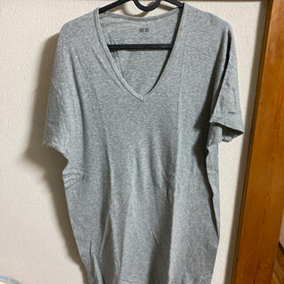 ユニクロ(UNIQLO)のVネック Tシャツ　ユニクロ　グレー　×2(Tシャツ/カットソー(半袖/袖なし))