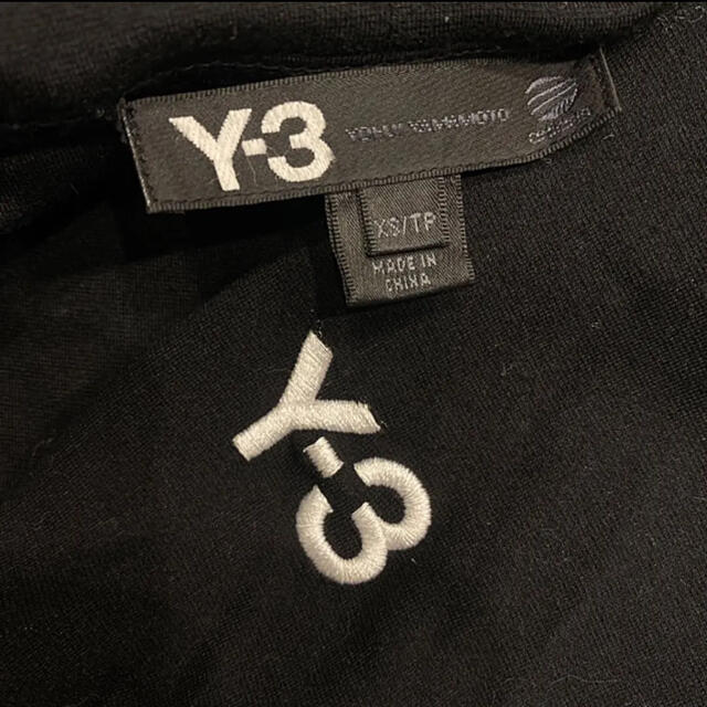 Y-3(ワイスリー)のY-3 ワイスリー パーカー ロゴ レディースのトップス(パーカー)の商品写真