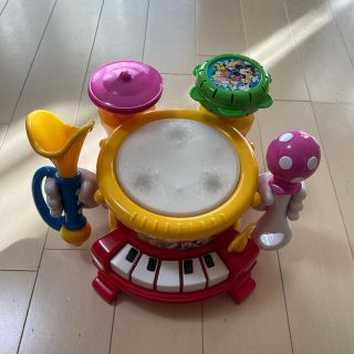 ディズニー 楽器のおもちゃの通販 91点 Disneyのキッズ ベビー マタニティを買うならラクマ