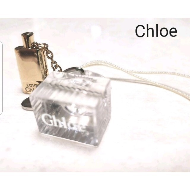 Chloe(クロエ)のクロエ　Chloe　香水モチーフ　ストラップ　チャーム　キーホルダー レディースのファッション小物(キーホルダー)の商品写真