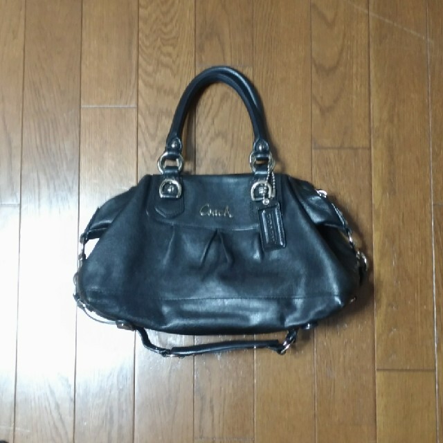 COACH(コーチ)のコーチ ハンドバッグ 黒 レディースのバッグ(ハンドバッグ)の商品写真