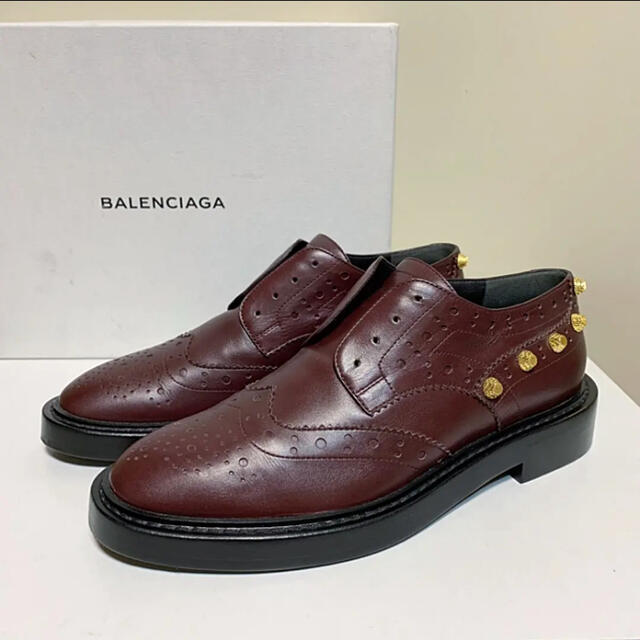 Balenciaga(バレンシアガ)の☆未使用 バレンシアガ ウイングチップ スタッズ レザー シューズ イタリア製 レディースの靴/シューズ(ローファー/革靴)の商品写真