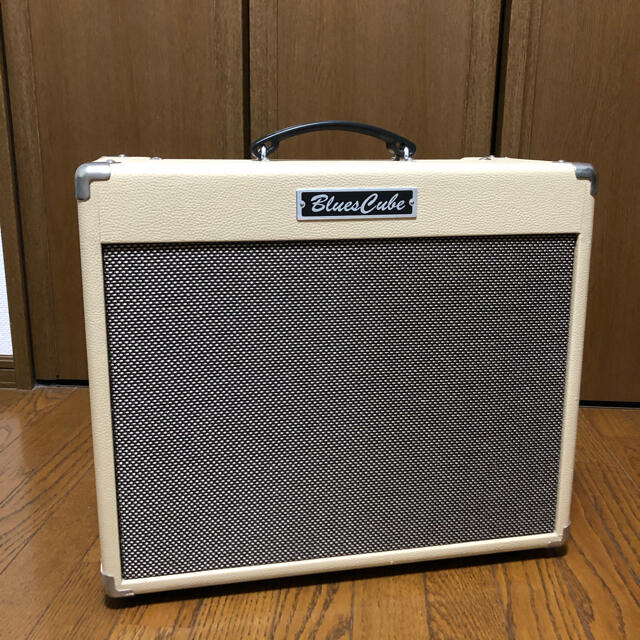 Roland Blues Cube Stage 室内使用中古品 【海外 正規品】 25896円引き