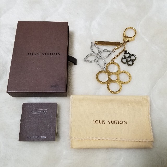 ルイヴィトン Louisvuitton バッグチャーム キーホルダー 完成品