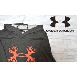 アンダーアーマー(UNDER ARMOUR)の【匿名・即日発送】アンダーアーマー　パーカー　ほぼオールシーズン対応のアイテム♪(パーカー)