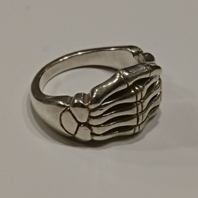 NECROMANCE (ネクロマンス) ボーンハンドリング メンズのアクセサリー(リング(指輪))の商品写真