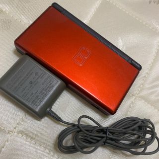 ニンテンドーDS(ニンテンドーDS)の【DSLite】クリムゾンレッド×ブラック【純正】(携帯用ゲーム機本体)