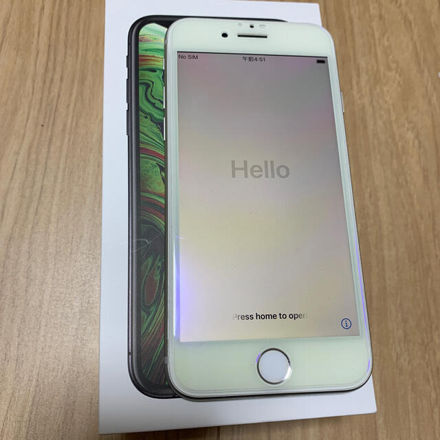 iPhone 8 64 sim フリー　ホワイトスマートフォン/携帯電話