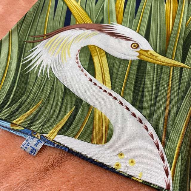 Salvatore Ferragamo(サルヴァトーレフェラガモ)のフェラガモ　スカーフ レディースのファッション小物(バンダナ/スカーフ)の商品写真