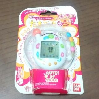 バンダイ(BANDAI)の超じんせーエンジョイ！　たまごっちプラス　ホワイト(携帯用ゲーム機本体)