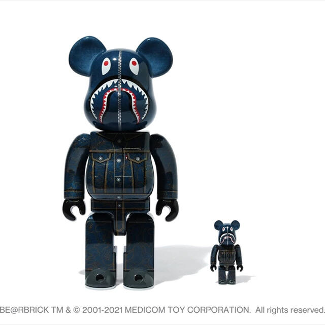 A BATHING APE(アベイシングエイプ)の BAPE X LEVI’S BE@RBRICK 100% & 400% SET エンタメ/ホビーのフィギュア(その他)の商品写真