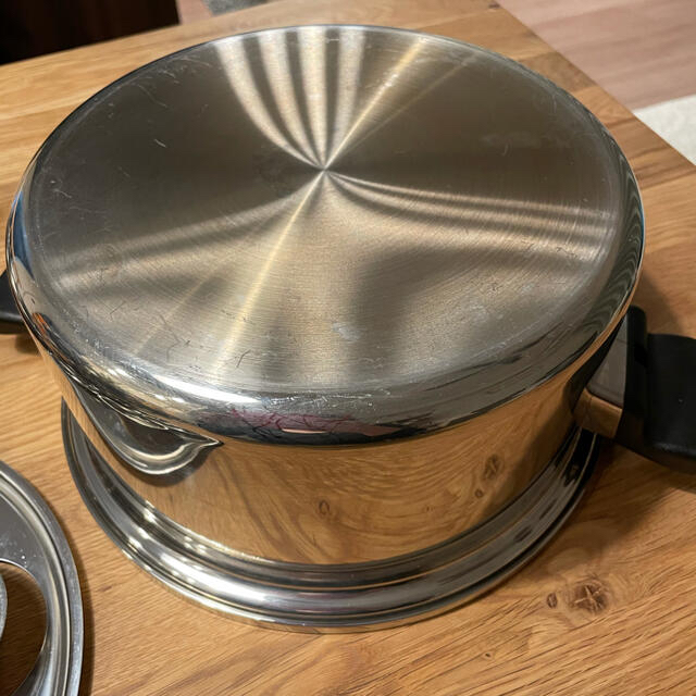 Amway(アムウェイ)のAmway Queen Cook 6L シチューパン 鍋 インテリア/住まい/日用品のキッチン/食器(鍋/フライパン)の商品写真