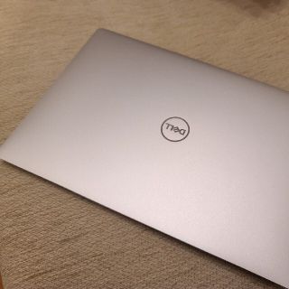 デル(DELL)のDELL XPS 13 9370(ノートPC)