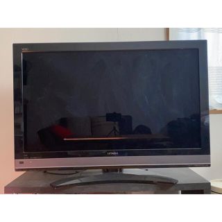 ヒタチ(日立)の配送相談可・HITACHI 液晶テレビ37インチ　内臓HDD ダブル録画(テレビ)