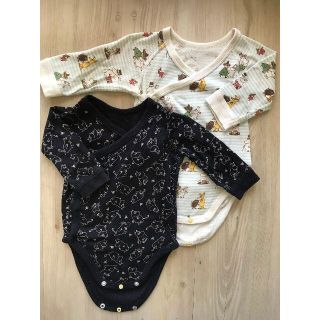 ユニクロ(UNIQLO)の☆UNIQLO BABY　ムーミンクルーネックボディ　ロンパース　長袖前開２枚☆(肌着/下着)