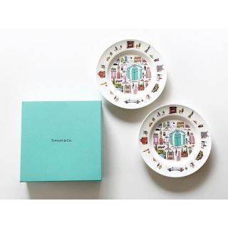 ティファニー(Tiffany & Co.)の【新品 未使用】ティファニー プレート2枚入り(食器)