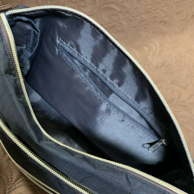 ナイロンショルダーバッグ レディースのバッグ(ショルダーバッグ)の商品写真