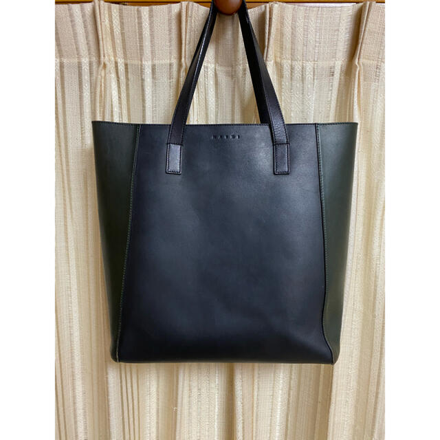 MARNI マルニ　レザートートバッグ