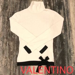 ヴァレンティノ(VALENTINO)の断捨離セール　新品　VALENTINO  カシミヤ　タートルネック　ニット　(ニット/セーター)