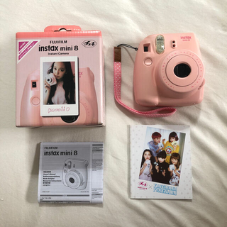 フジフイルム(富士フイルム)のinstax mini8 ピンク(フィルムカメラ)