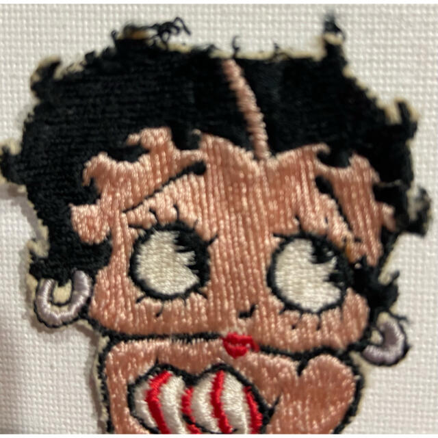 Betty boop ベティブープ　usedワッペン　アメリカ国旗ドレス　刺繍 ハンドメイドの素材/材料(各種パーツ)の商品写真