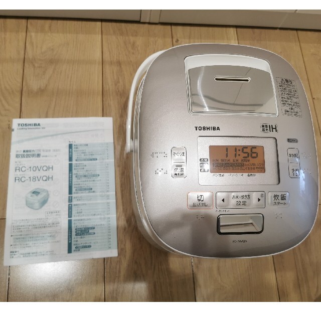 東芝(トウシバ)の《saba様専用》東芝TOSHIBA RC-10VQH 炊飯器  スマホ/家電/カメラの調理家電(炊飯器)の商品写真