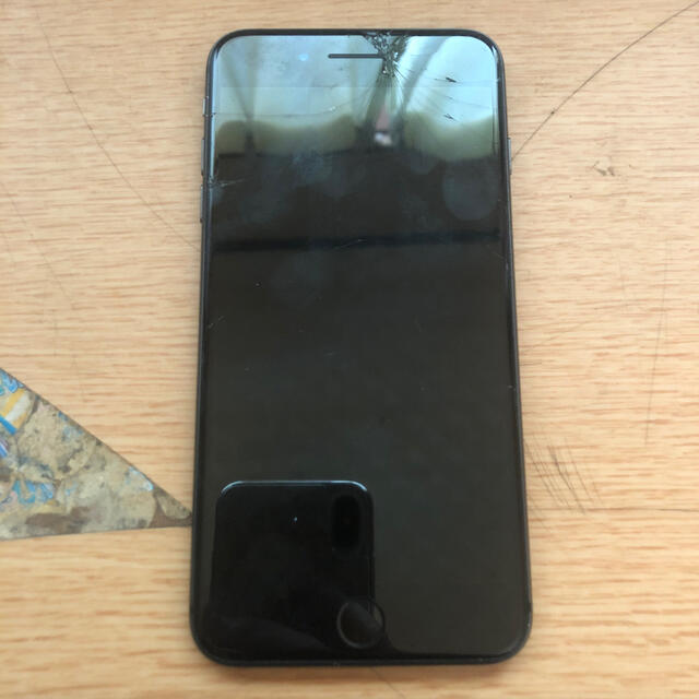 iPhone8plus 256GB au