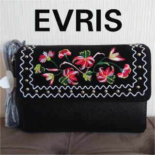 エヴリス(EVRIS)の《新品・未使用》EVRIS エンブロイダリースタッズショルダーバッグ(ショルダーバッグ)