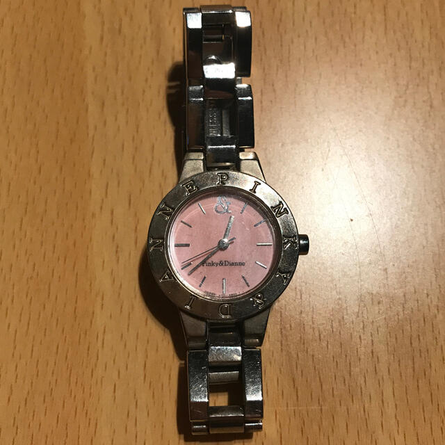新品未使用・ピンキー&ダイアン・レディース腕時計・正規代理店品定価23760円