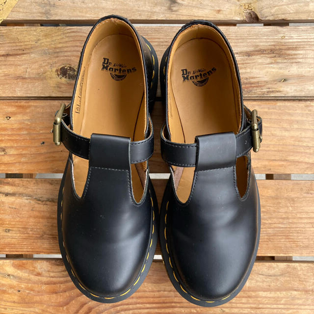 Dr.Martens(ドクターマーチン)のDr.Martens POLLEY Tバーシューズ レディースの靴/シューズ(ローファー/革靴)の商品写真