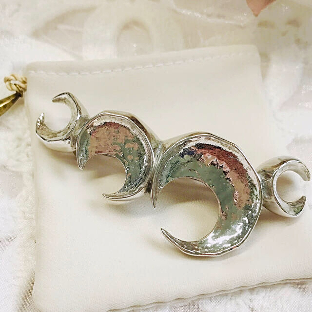 プリュイ ムーン バレッタ シルバー PLUIE ヘアアクセサリー | フリマアプリ ラクマ プリュイ ムーン バレッタ シルバー PLUIE ヘアアクセサリー | フリマアプリ ラクマ