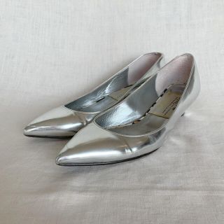 ピッピ(Pippi)のPippi SILVER pointed toe punps 36 1/2(ハイヒール/パンプス)