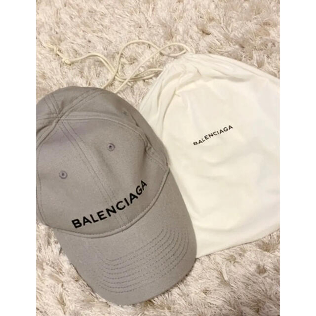 BALENCIAGA ロゴキャップ  ユニセックス