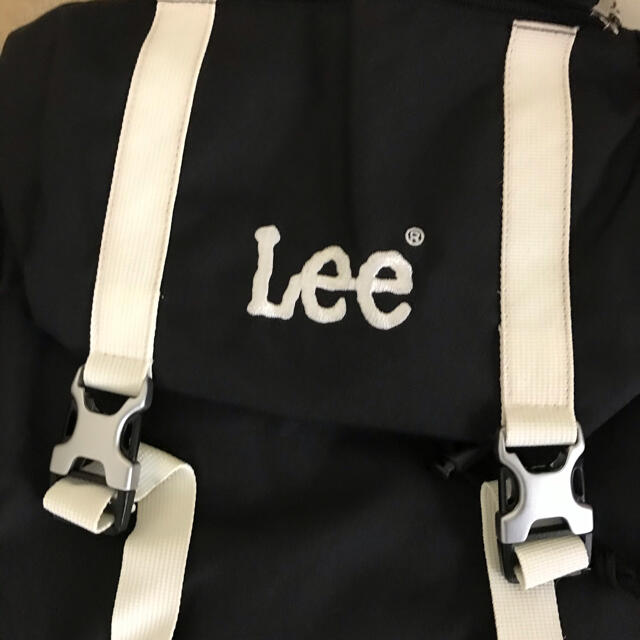 Lee(リー)のLeeリュックmillion デイパック320-4800 ¥7900→¥2990 レディースのバッグ(リュック/バックパック)の商品写真